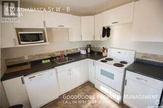 Building Photo - 630 Athabasca St W