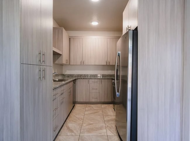 Building Photo - 1005 Tortoise Rock Dr