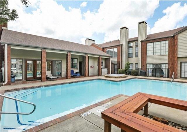 Foto del edificio - 5100 Verde Valley Ln