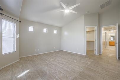 Foto del edificio - Move in available asap