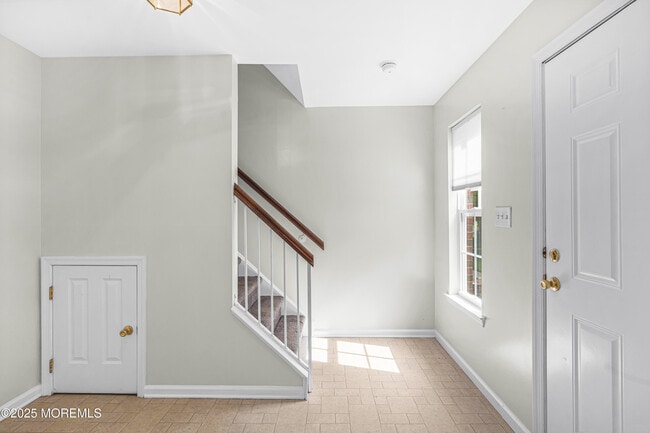 Building Photo - 40 Rojewski Way