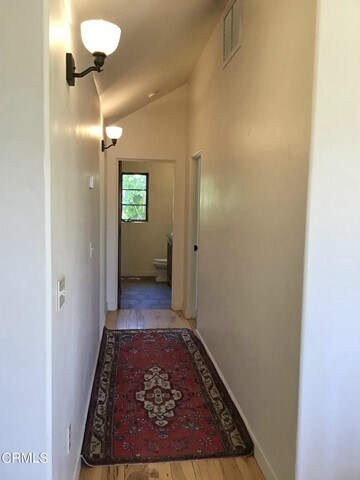 Building Photo - 75 Apricot St