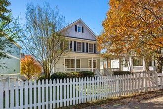 Building Photo - 1856 Perry Blvd NW