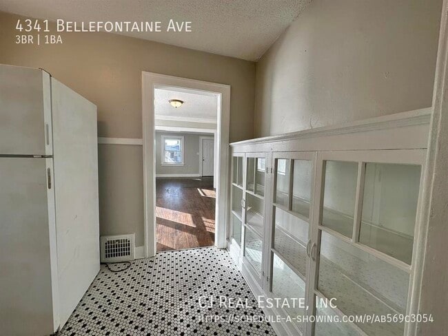 Building Photo - 4341 Bellefontaine Ave