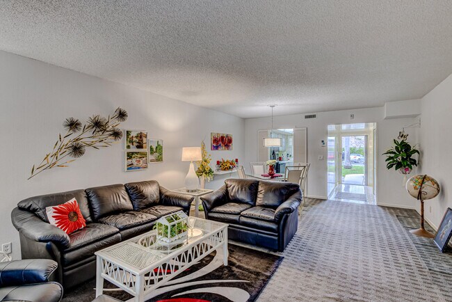 Foto del edificio - 1252 Sugar Sands Blvd