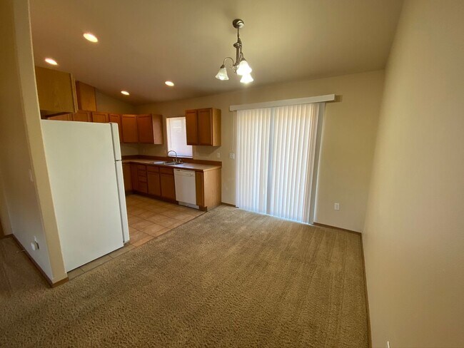 Foto del edificio - 3 Bedroom, 2 Bath Home for September Rent!
