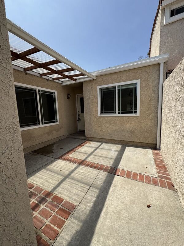 Building Photo - 12674 Oxford Dr