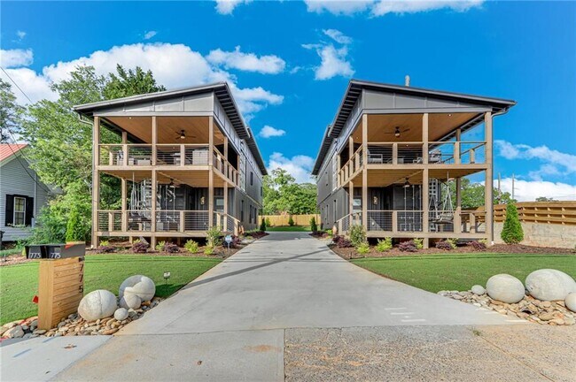 Foto del edificio - 775 Bradford St SW