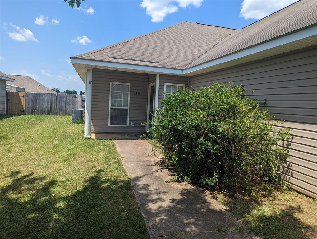 129 Pine Meadows Cir, Elmore, AL 36025 Townhome Rentals in Elmore AL