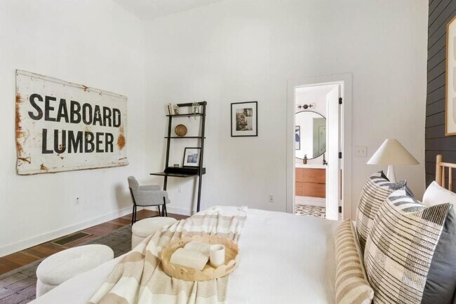 Foto del edificio - 685 Wylie St SE