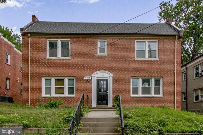 Foto del edificio - 4515 Avondale St