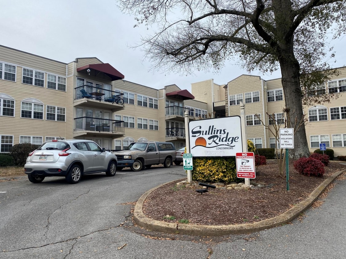 $1600 per month - 2 Bedroom/2 baths - Sullin's Ridge Condominiums - AVAILABLE FOR FALL 2026! - $1600 per month - 2 Bedroom/2 baths - Sullin's Ridge Condominiums - AVAILABLE FOR FALL 2026!