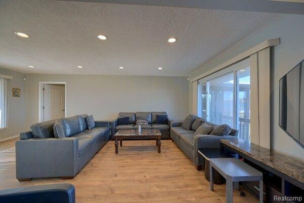 Foto del edificio - 3340 Windcroft St