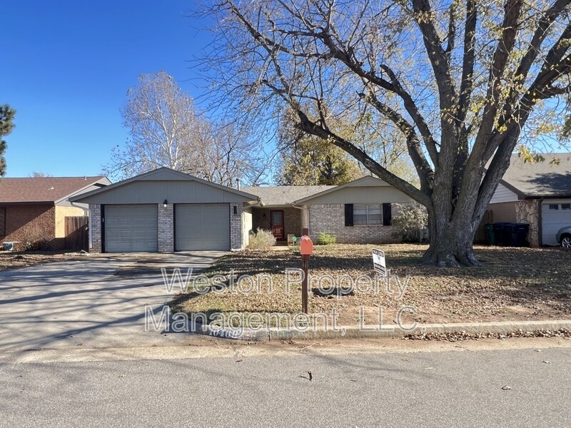 Primary Photo - 10408 Blue Spruce Rd