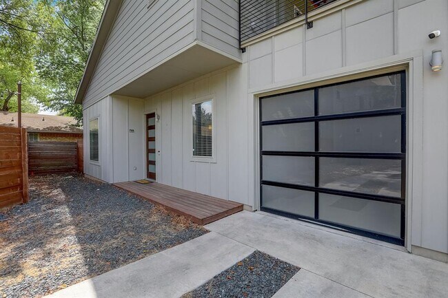 Foto del edificio - 1106 Tillery St