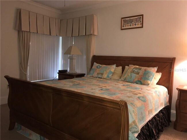 Foto del edificio - 5746 Ashton Lake Dr