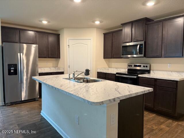 Building Photo - 828 Morgans Treasure Rd