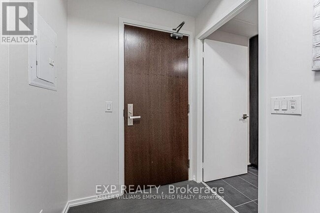 Building Photo - 70 Temperance St