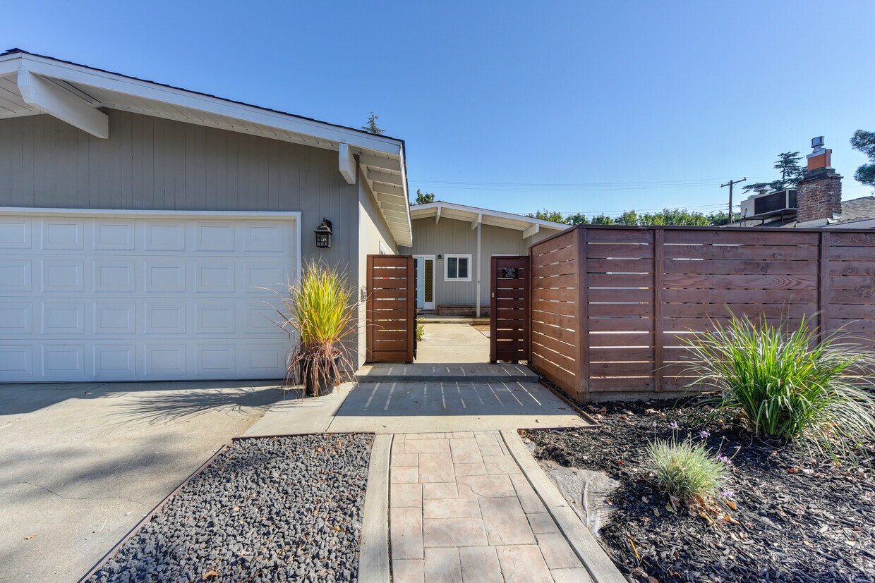 1119 Windermere Ave, Roseville, CA 95678 House Rental in Roseville