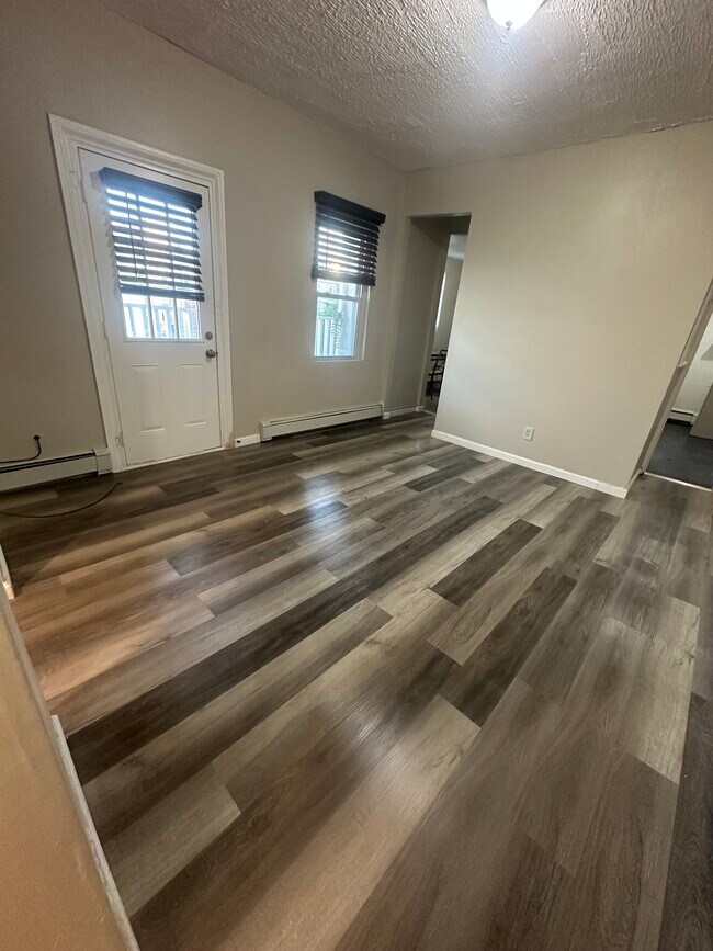Foto del edificio - 218 N 5th St