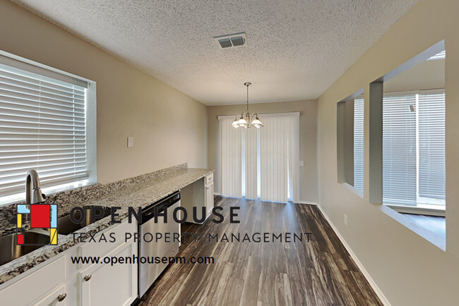 Building Photo - 103 Sipes Ct Arlington