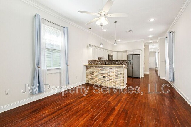 Foto del edificio - 1236 Alvar St