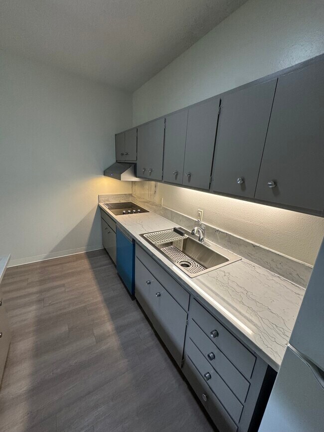 Foto del edificio - 942 J St