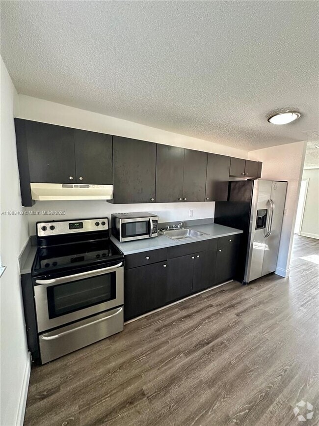 Building Photo - 11465 SW 215th St