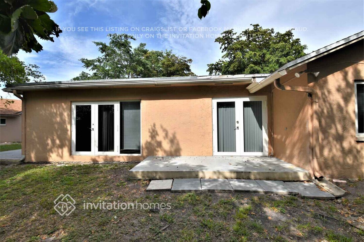 Foto del edificio - 3520 SW 70th Ave