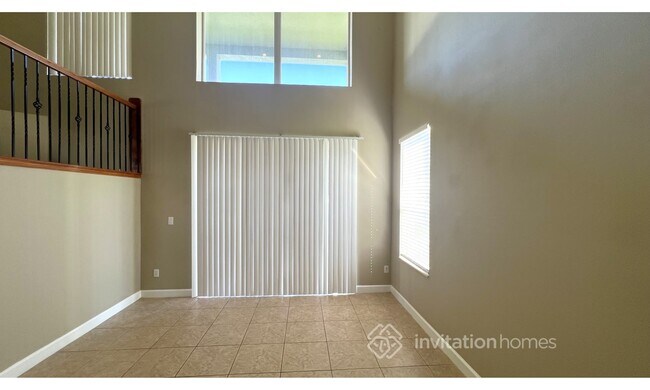 Building Photo - 2354 Pesaro Cir