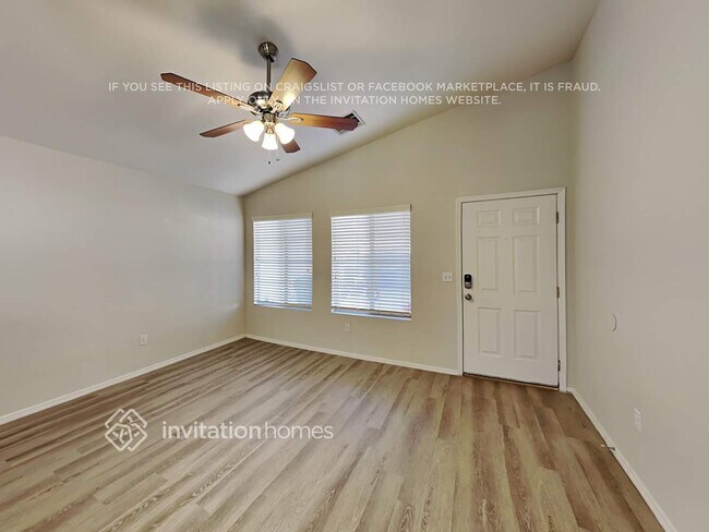 Building Photo - 1575 E Baylor Ln