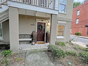 Building Photo - 429 Montgomery St