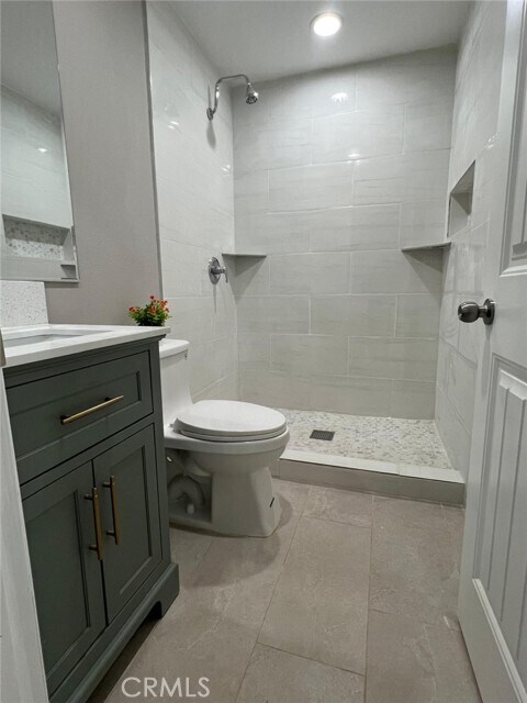 Foto del edificio - 22864 Temet St