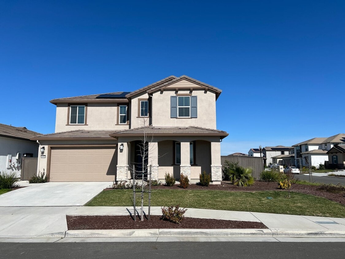 Beautiful Northlake Property Next to Park - Beautiful Northlake Property Next to Park