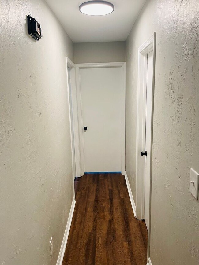 Foto del edificio - Spacious Duplex just north of I10 and Monroe