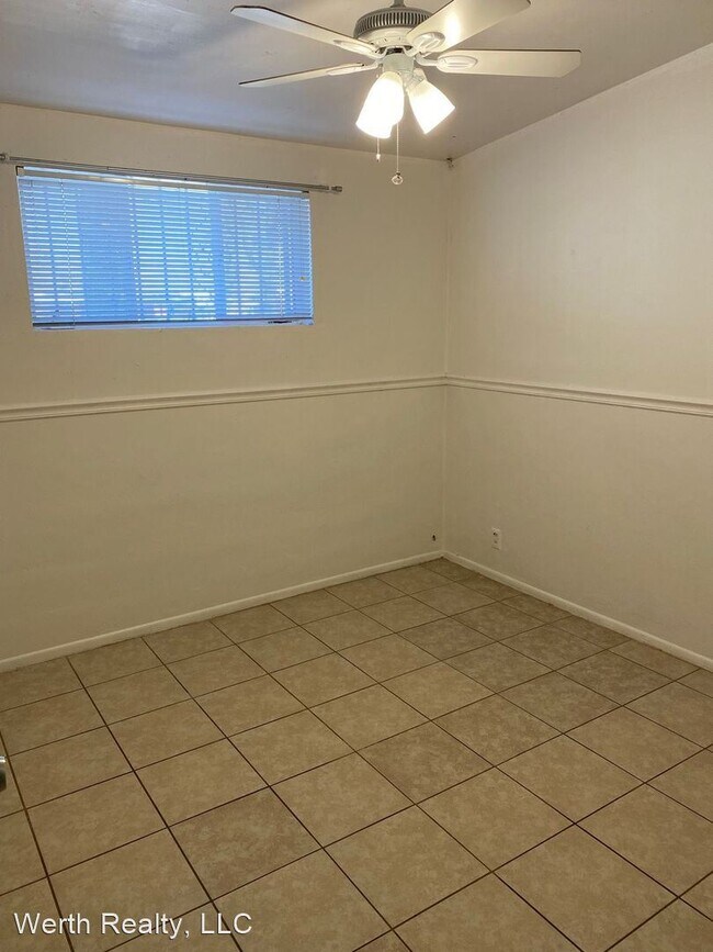 Building Photo - 4 br, 2 bath House - 4418 E. Calle Aurora