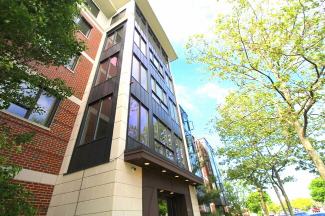 Foto del edificio - 533 Cambridge St