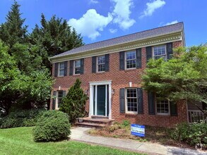 Building Photo - 3608 Regency Ln