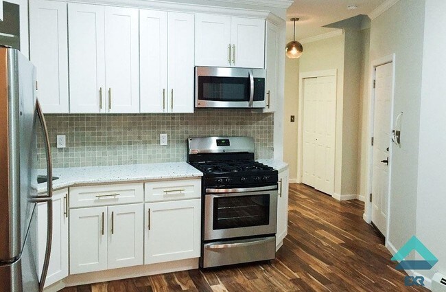 Foto del edificio - 343 E 35th St