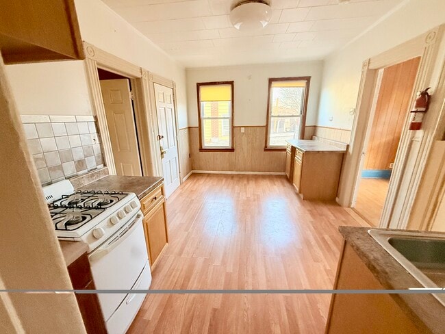 Building Photo - 71 Passaic St