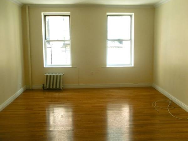 Primary Photo - 238 Sherman Ave