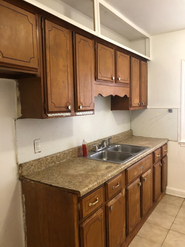 Foto del edificio - 11415 Littlefield St