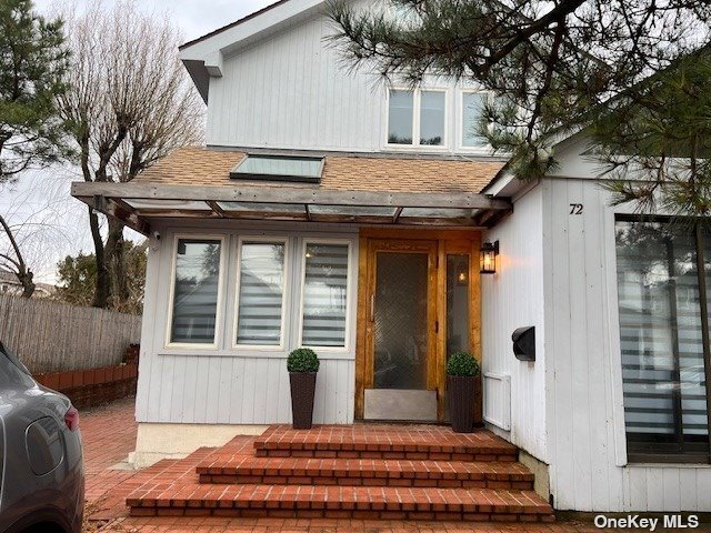 Primary Photo - 72 Daytona St