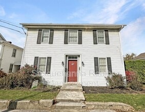 Building Photo - 339 E Derry Rd