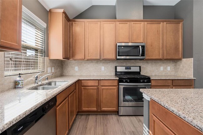 Building Photo - 12417 Berberry Dr