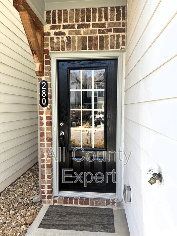 Foto del edificio - 280 Whitetail Cir