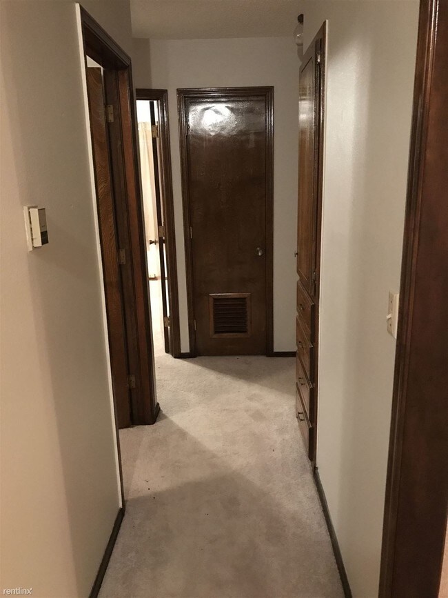 Foto del edificio - 221 N 2nd St