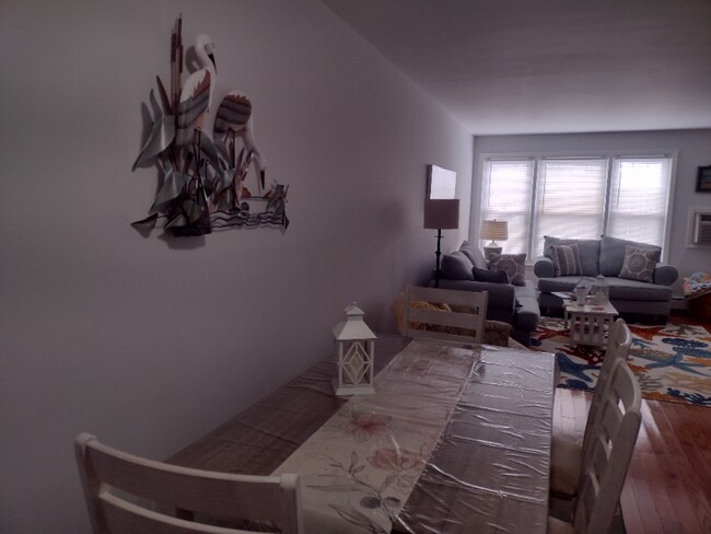 Foto del edificio - 3563 Bay Ave