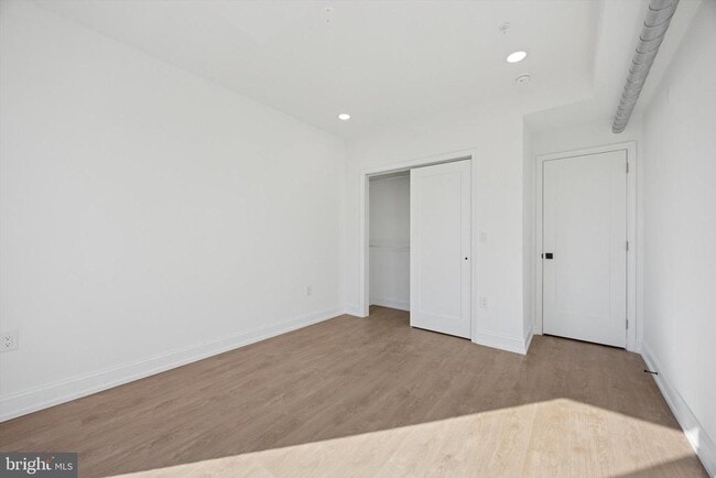 Building Photo - 1614 Ridge Ave