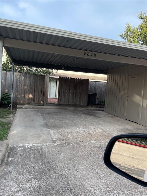 Building Photo - 9250 Beechnut St